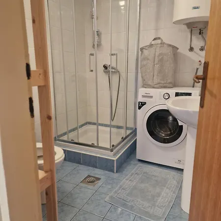 Apartman Zoya *